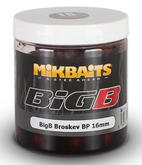 Mikbaits boilies v dipe bigb broskyňa black pepper 250 ml - 16 mm